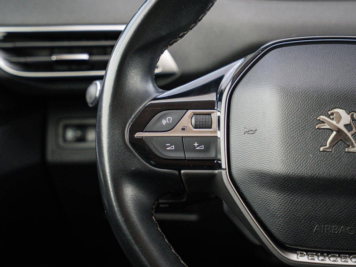 peugeot-3008-2022-diesel-1499cc