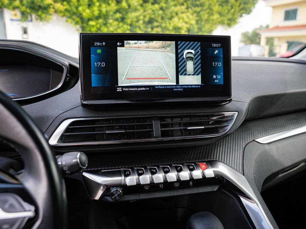 peugeot-3008-2022-diesel-1499cc