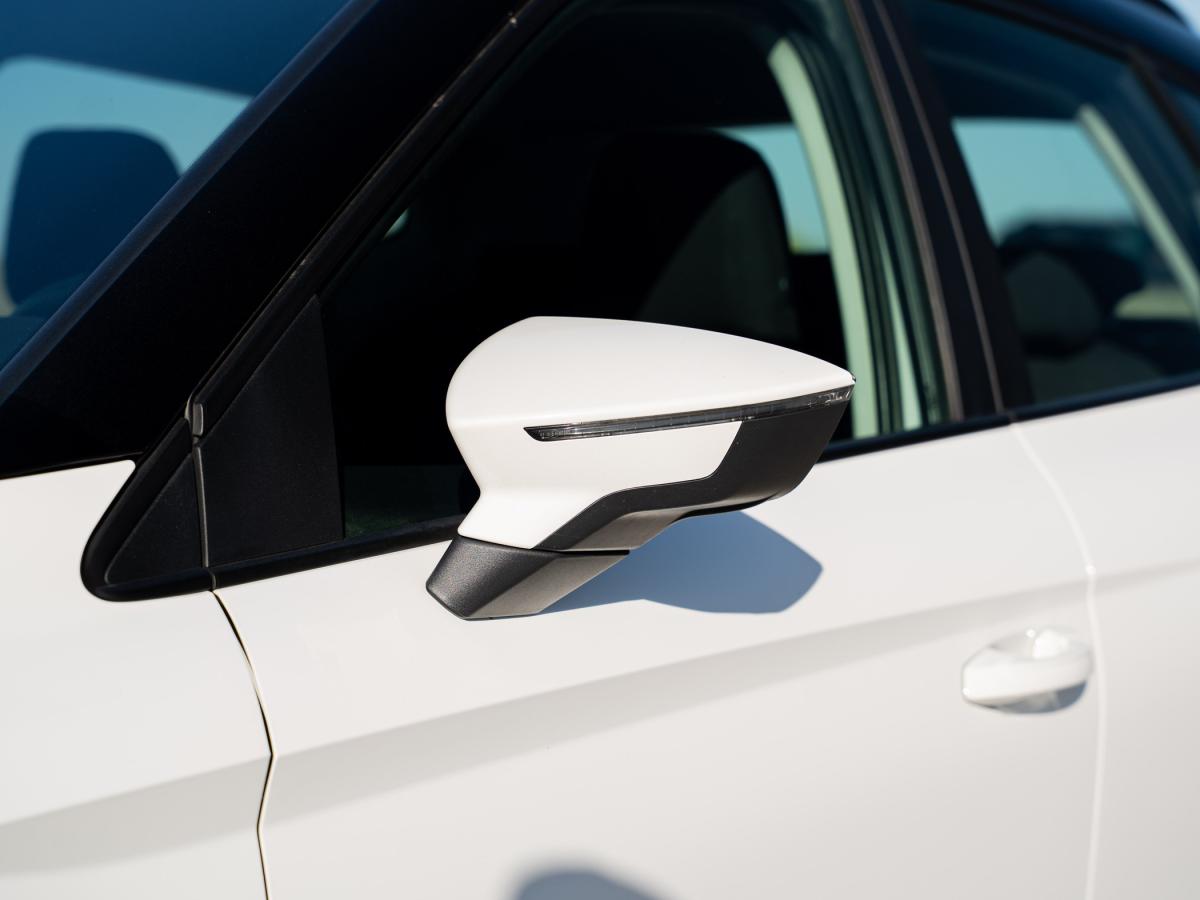 seat-arona-2022-gasolina-999cc