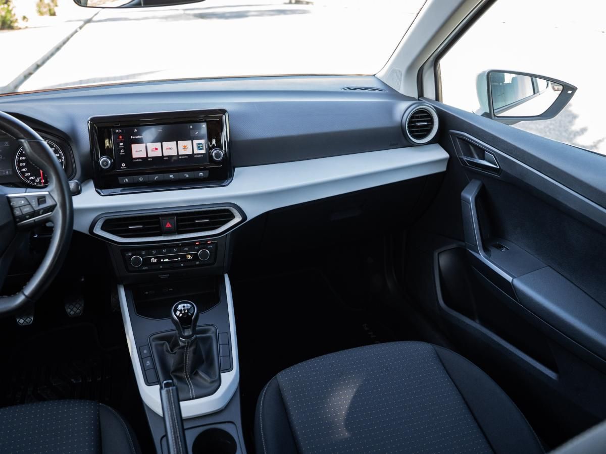 seat-arona-2022-gasolina-999cc
