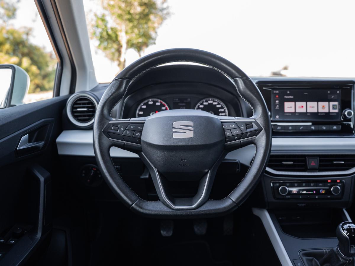 seat-arona-2022-gasolina-999cc