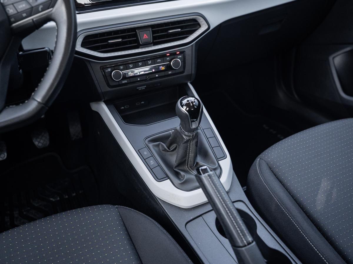 seat-arona-2022-gasolina-999cc