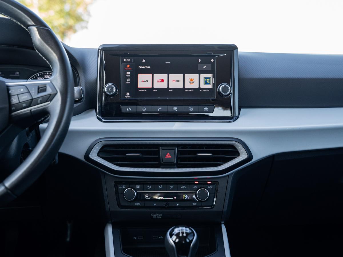 seat-arona-2022-gasolina-999cc