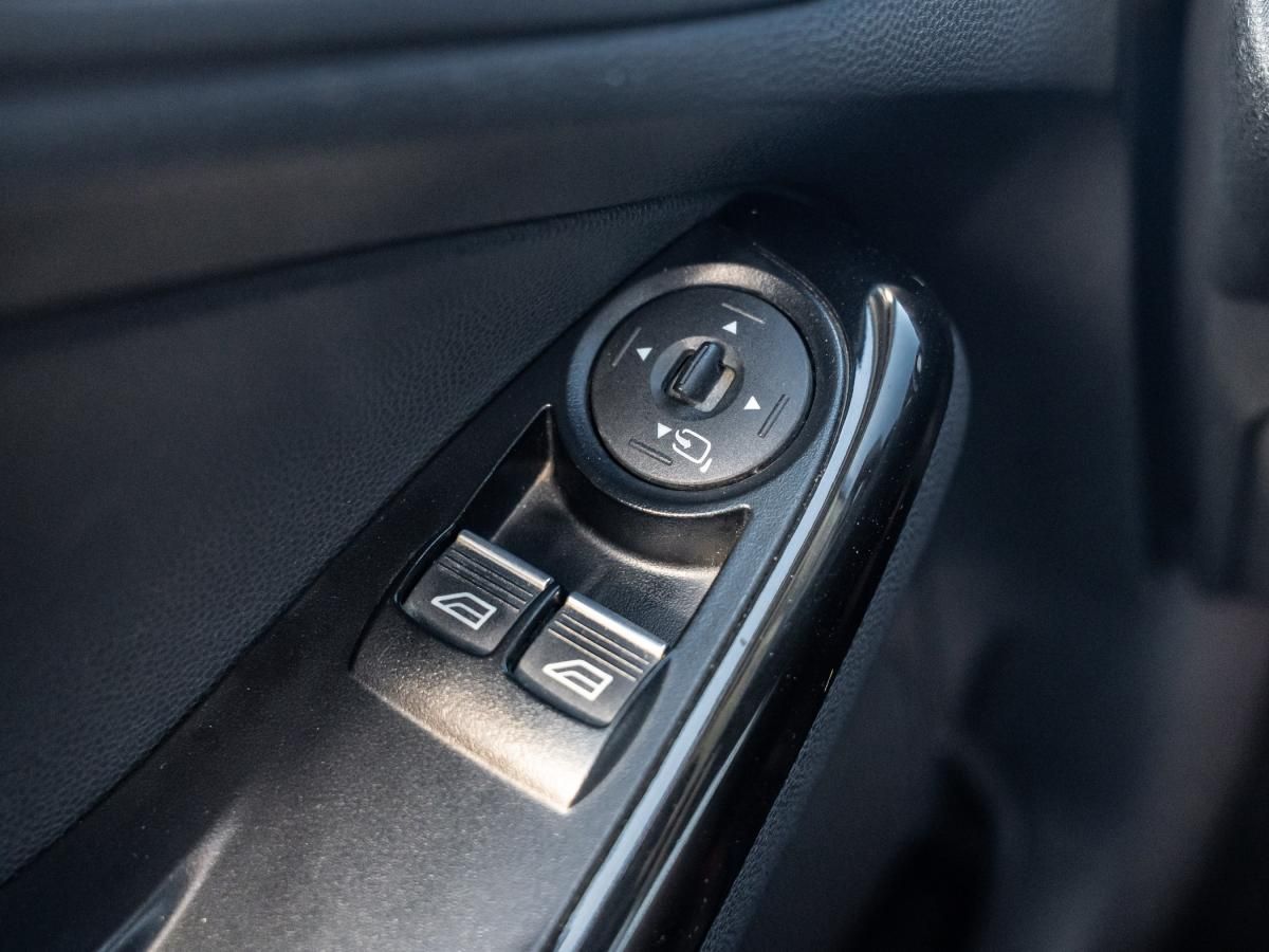 ford-fiesta-2016-gasolina-998cc