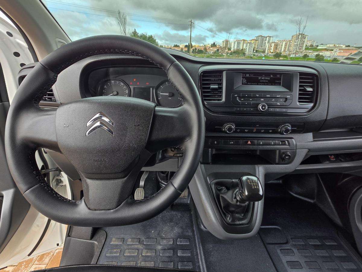 citroen-jumpy-2020-diesel-1499cc
