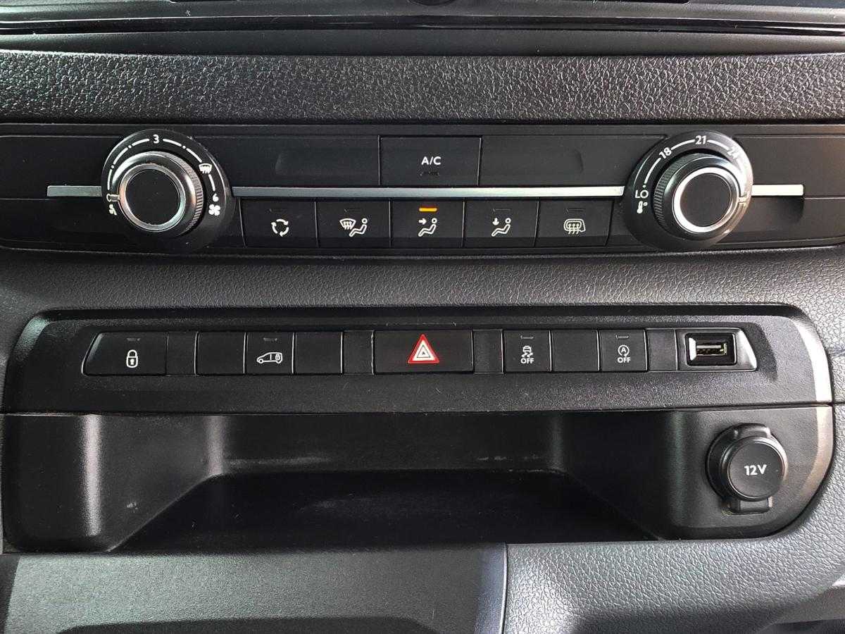 citroen-jumpy-2020-diesel-1499cc