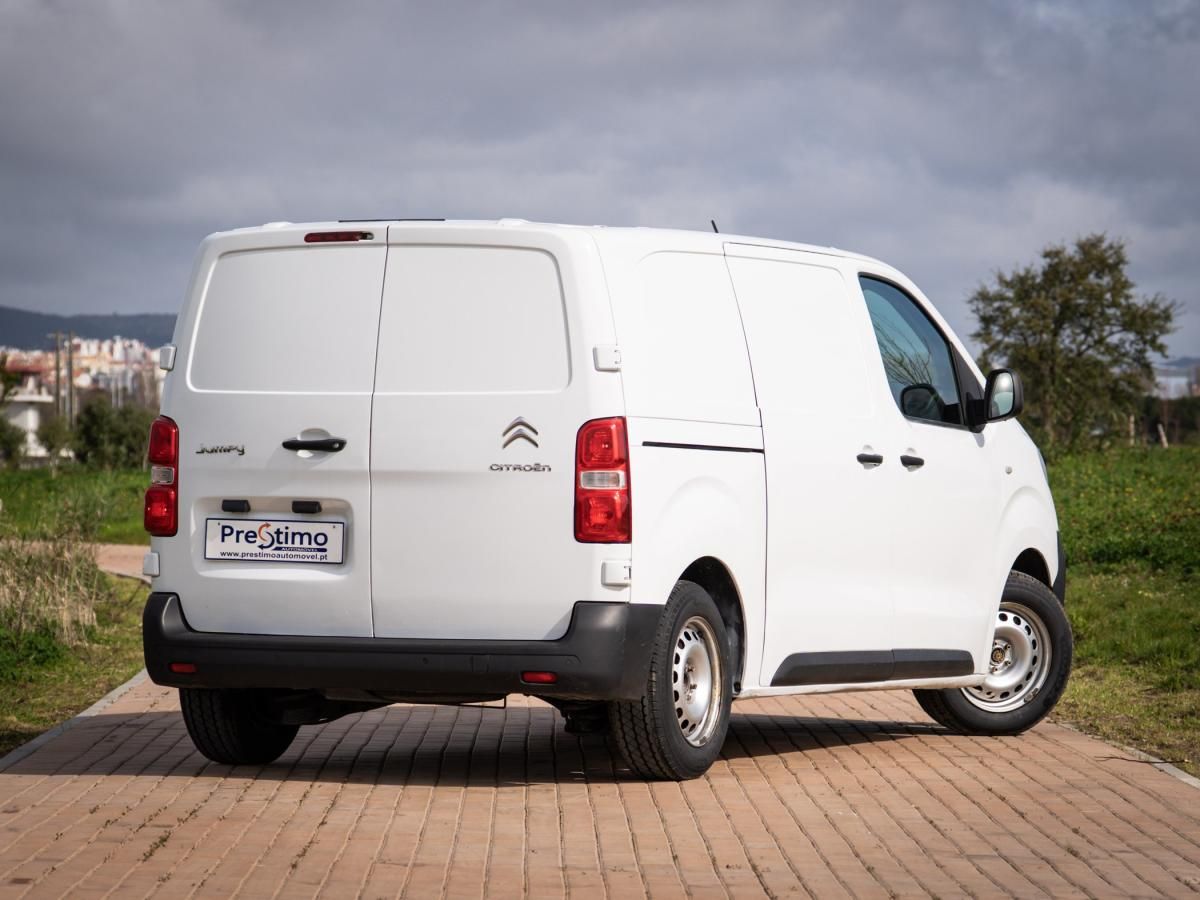 citroen-jumpy-2020-diesel-1499cc