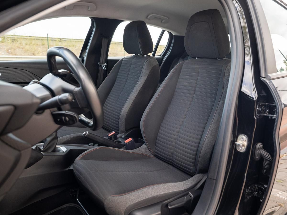 peugeot-208-2022-diesel-1499cc