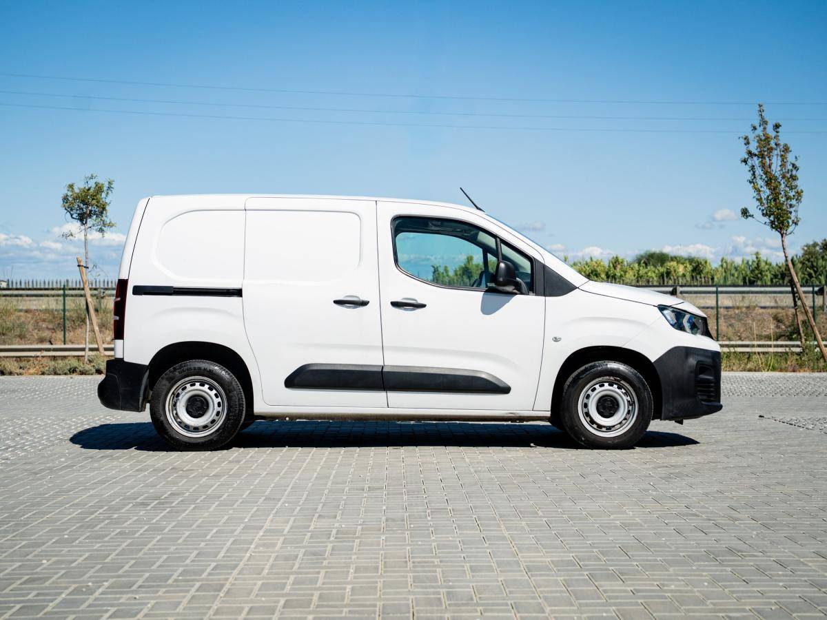 peugeot-partner-2020-diesel-1499cc