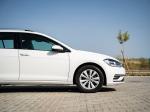 volkswagen-golf-variant-2019-diesel-1598cc