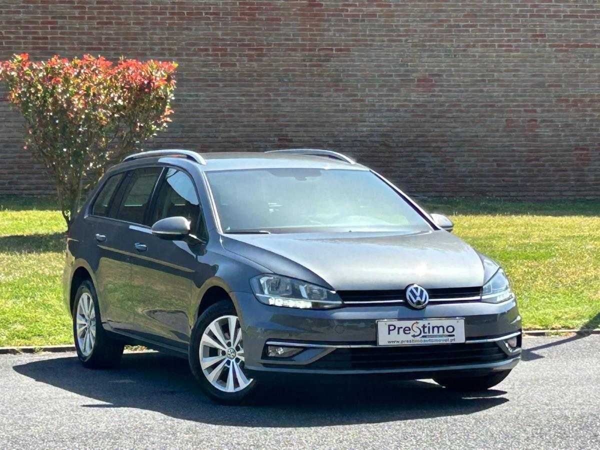 volkswagen-golf-variant-2020-diesel-1598cc