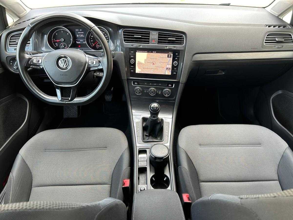 volkswagen-golf-variant-2020-diesel-1598cc