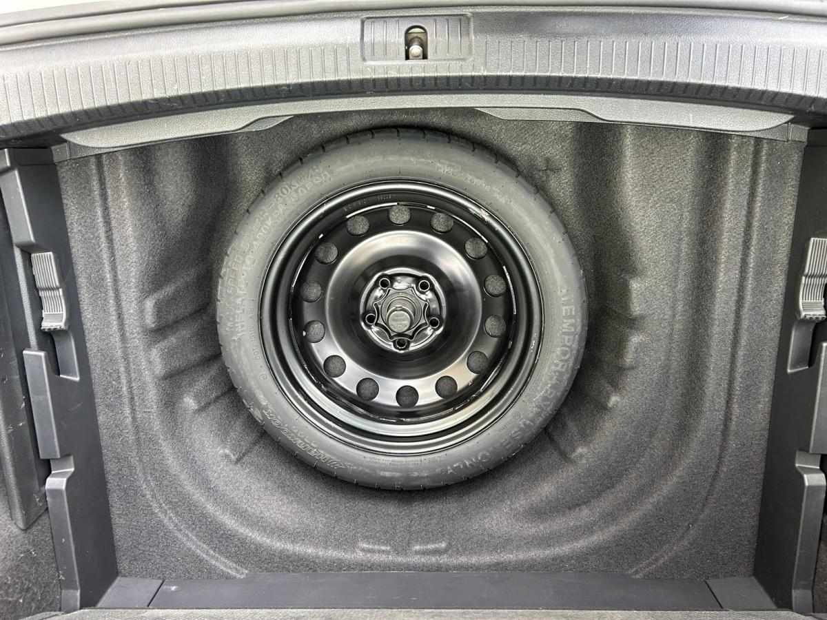volkswagen-golf-variant-2020-diesel-1598cc