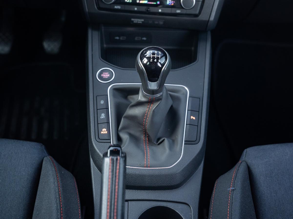seat-ibiza-2021-gasolina-999cc