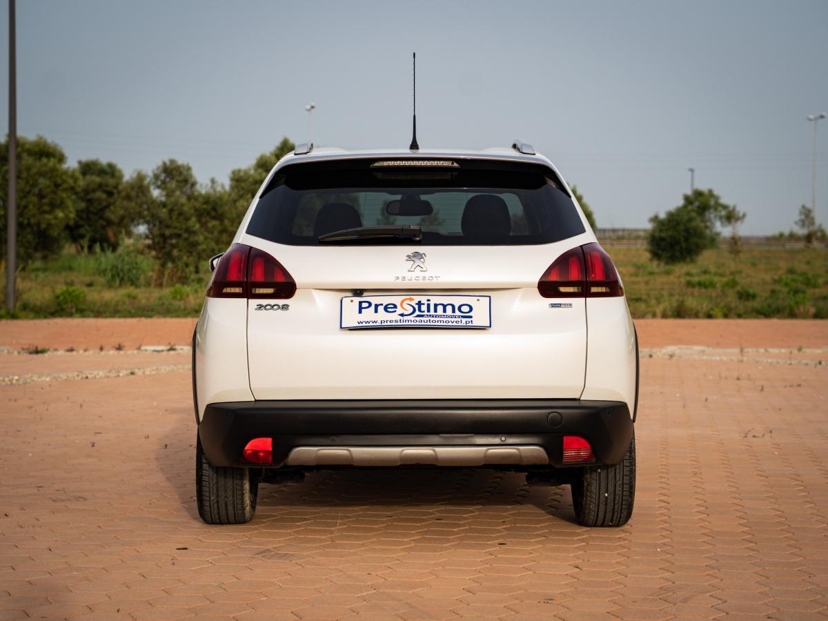 peugeot-2008-2017-gasolina-1199cc