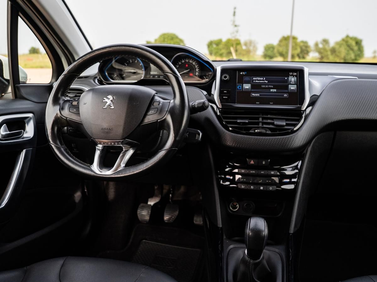 peugeot-2008-2017-gasolina-1199cc