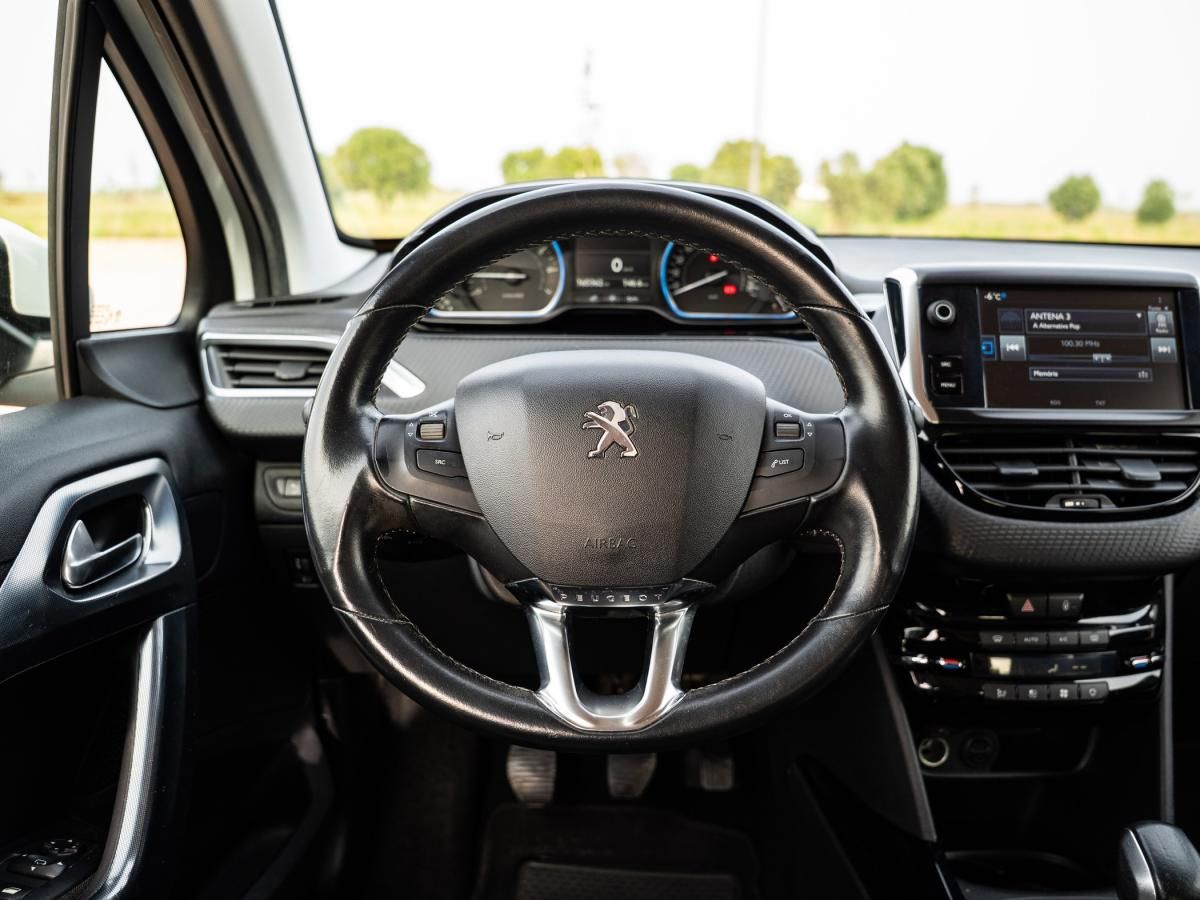 peugeot-2008-2017-gasolina-1199cc