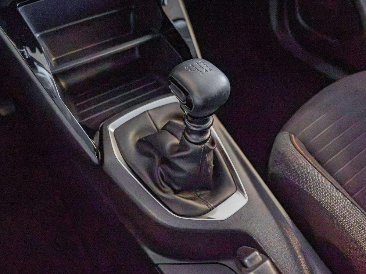 peugeot-2008-2020-gasolina-1199cc