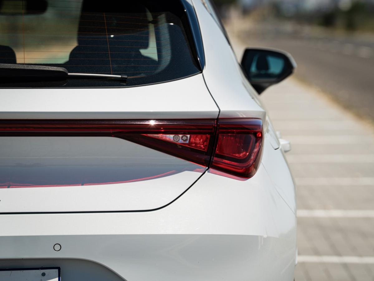 seat-leon-2021-gasolina-999cc