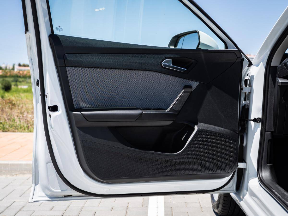 seat-leon-2021-gasolina-999cc
