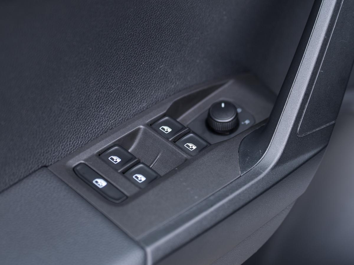 seat-ibiza-2019-diesel-1598cc