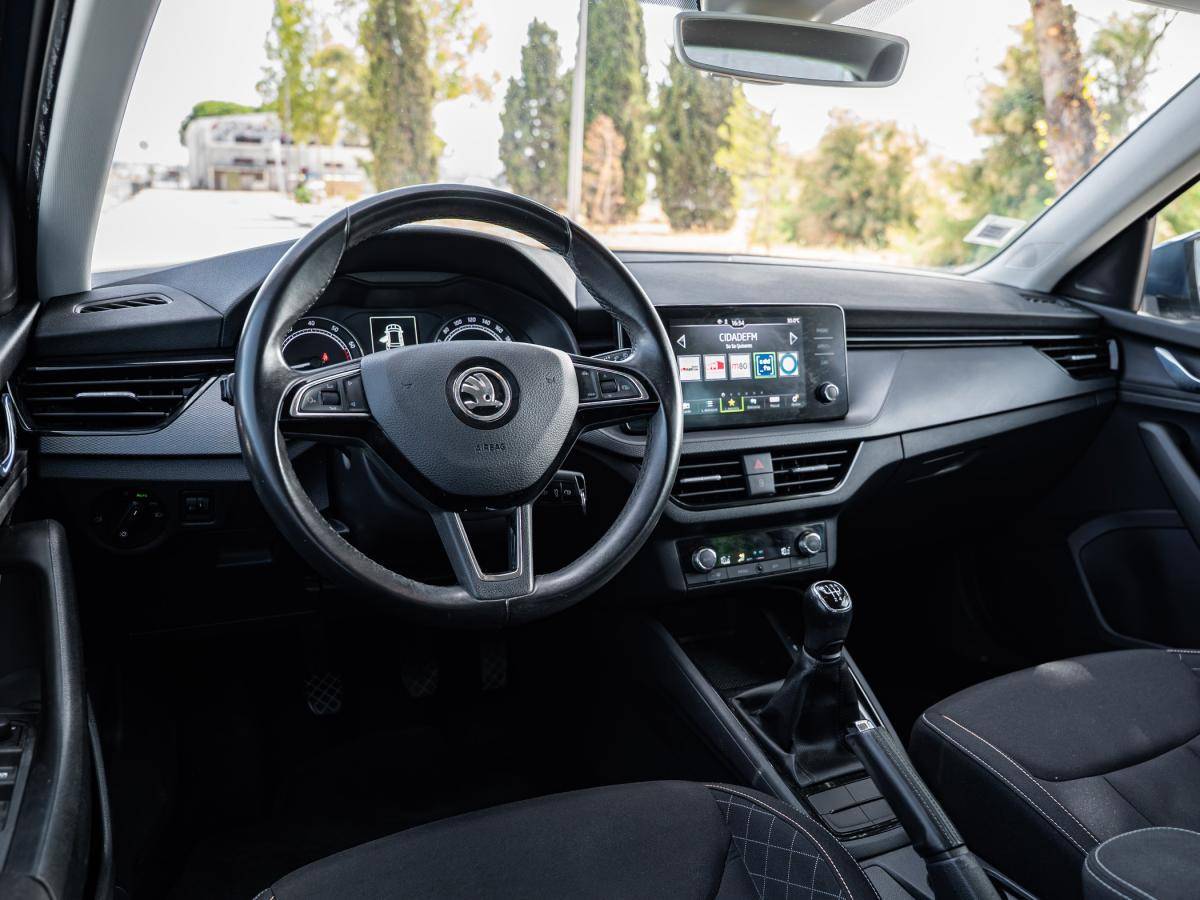skoda-kamiq-2021-gasolina-999cc