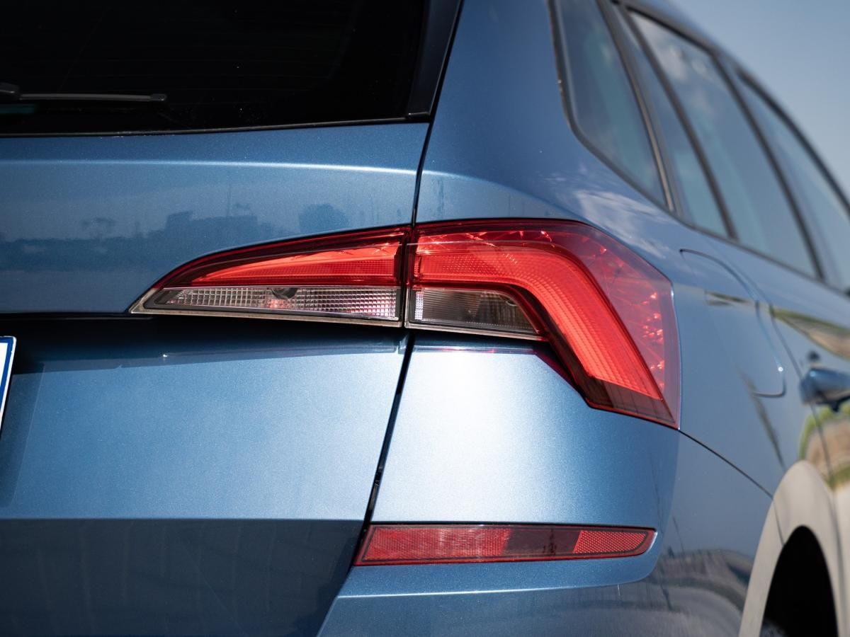 skoda-kamiq-2021-gasolina-999cc
