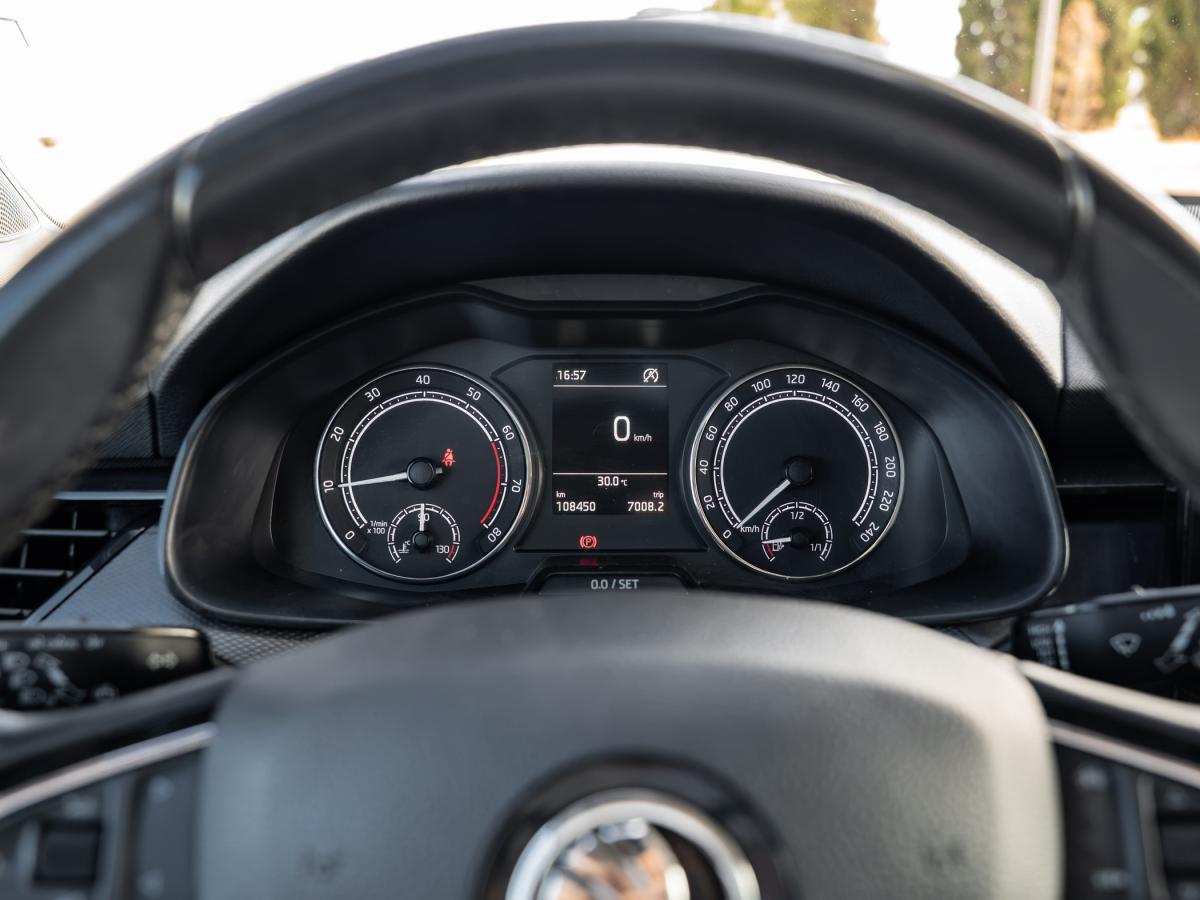 skoda-kamiq-2021-gasolina-999cc