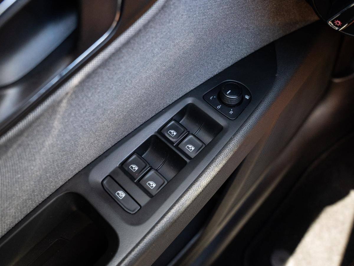 seat-leon-st-2019-diesel-1598cc