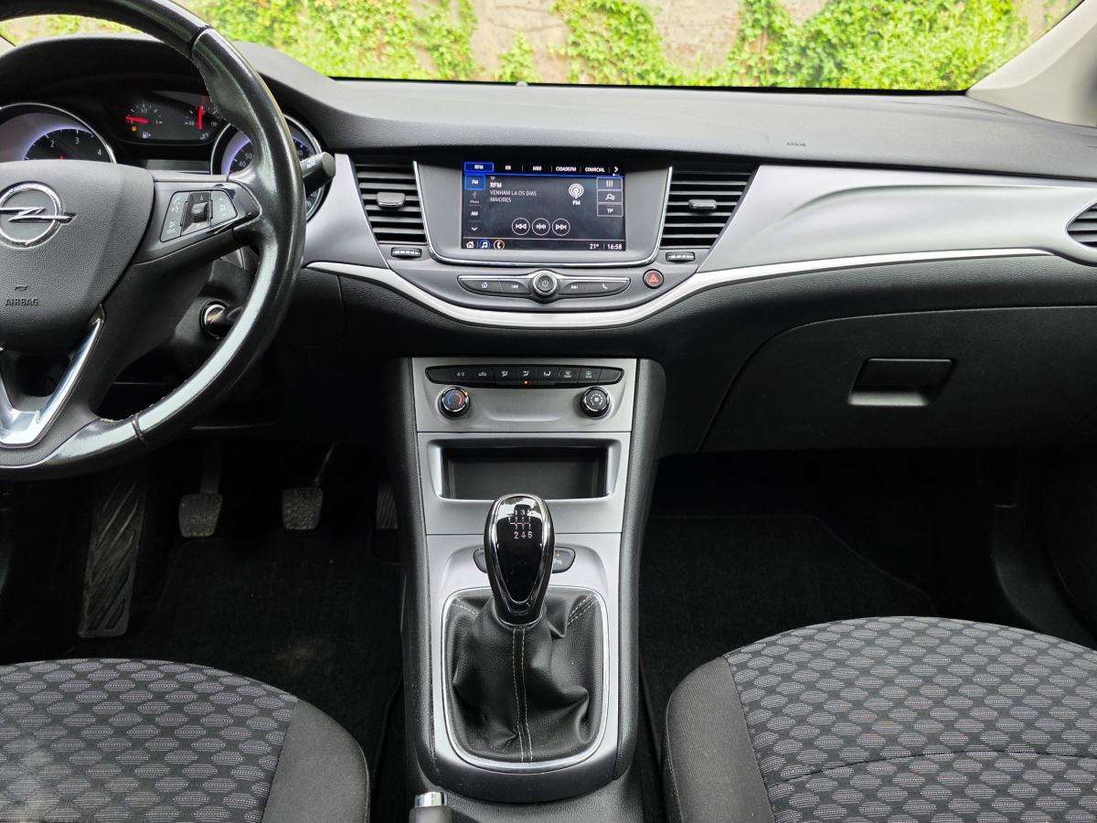 opel-astra-2021-diesel-1496cc