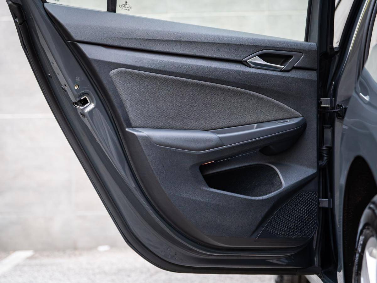 volkswagen-golf-2022-gasolina-999cc