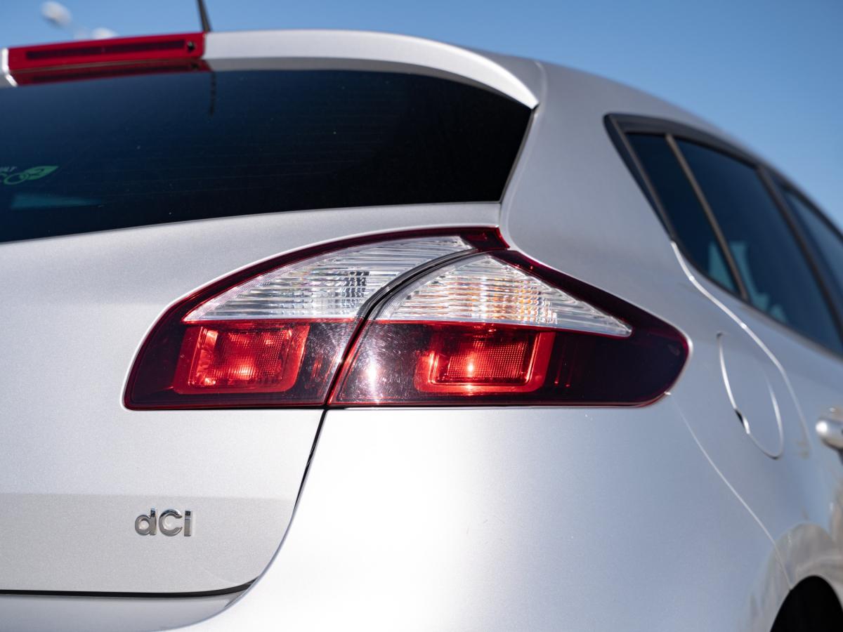 renault-megane-2015-diesel-1461cc