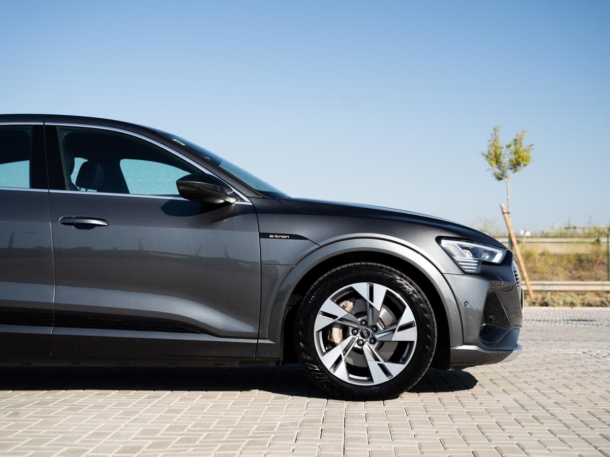 audi-e-tron-2022-eletrico-0cc