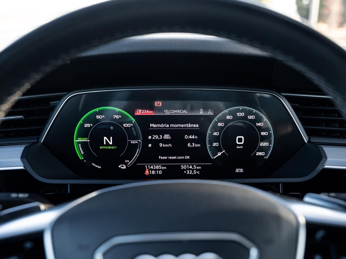 audi-e-tron-2022-eletrico-0cc