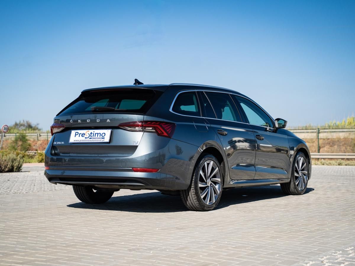 skoda-octavia-break-2021-hibrido-a-gasolina-1395cc