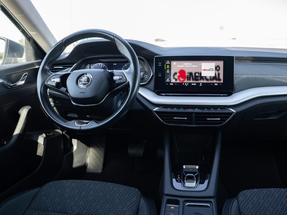 skoda-octavia-break-2021-hibrido-a-gasolina-1395cc