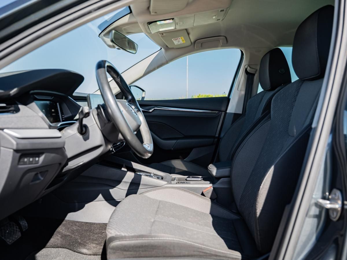 skoda-octavia-break-2021-hibrido-a-gasolina-1395cc