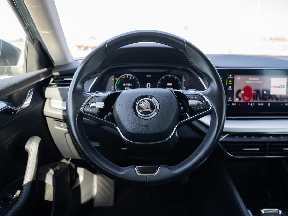 skoda-octavia-break-2021-hibrido-a-gasolina-1395cc