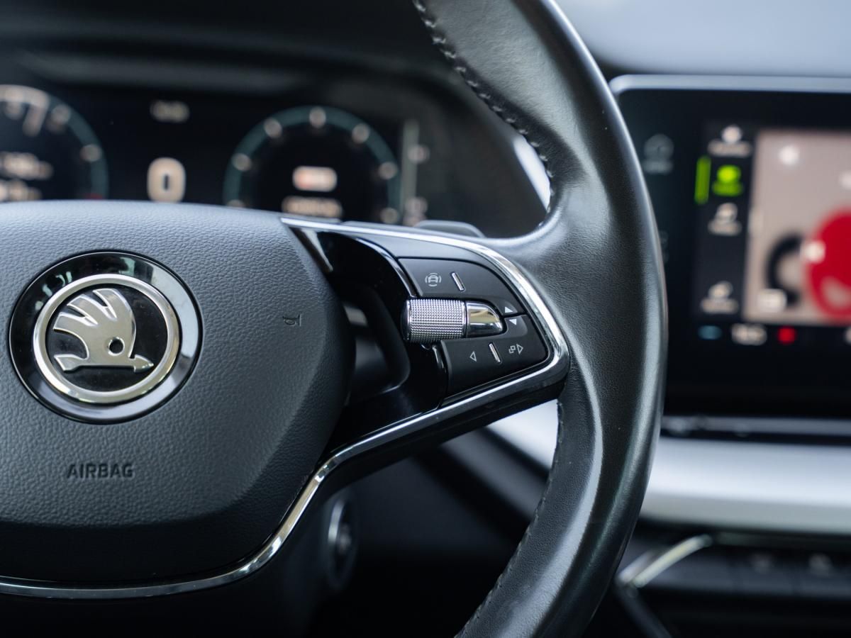 skoda-octavia-break-2021-hibrido-a-gasolina-1395cc