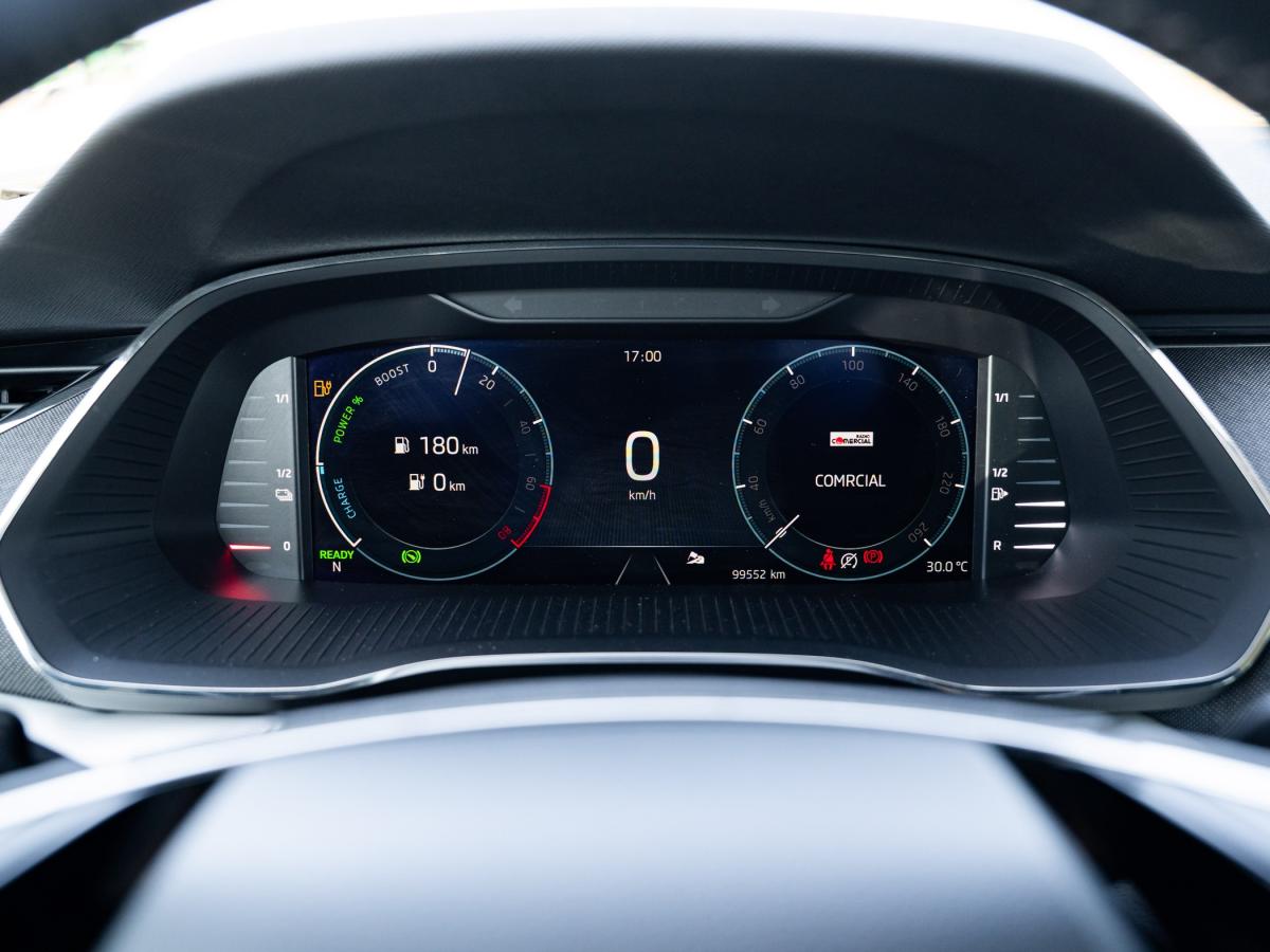 skoda-octavia-break-2021-hibrido-a-gasolina-1395cc