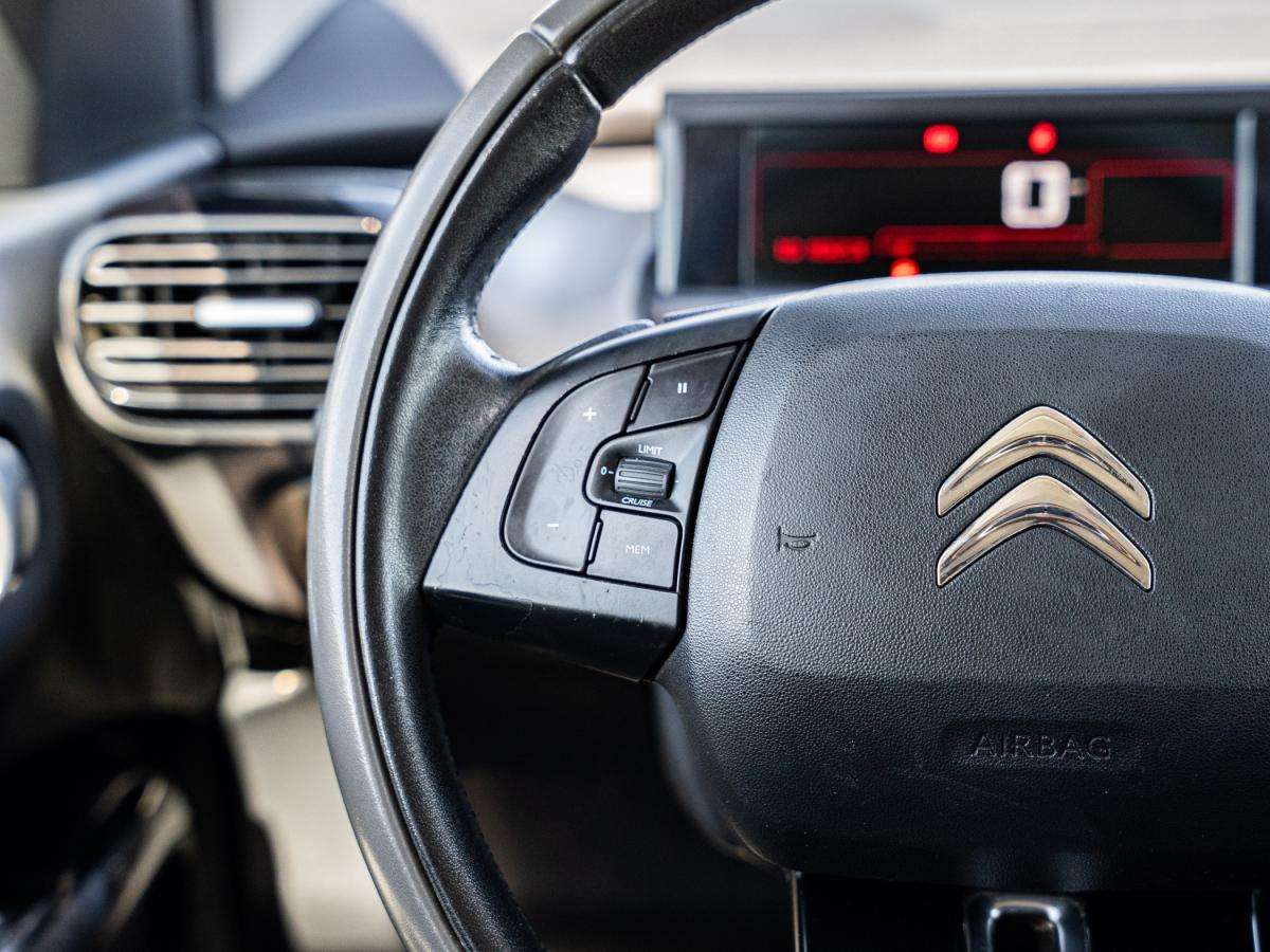 citroen-c4-cactus-2018-diesel-1560cc