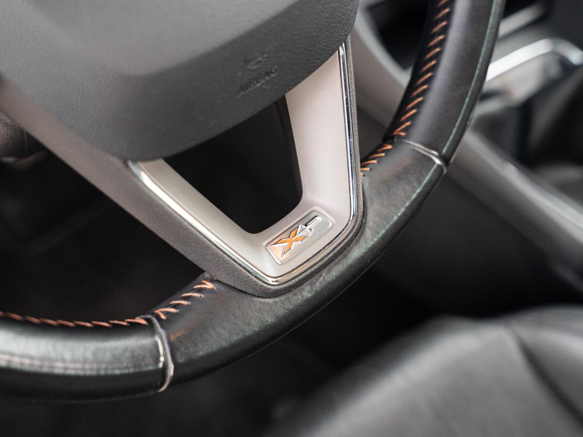 seat-leon-2015-diesel-1598cc