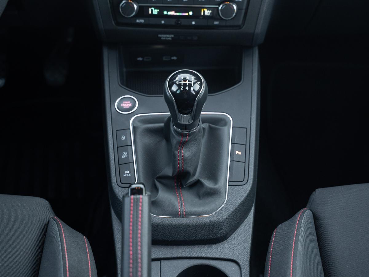 seat-ibiza-2021-gasolina-999cc