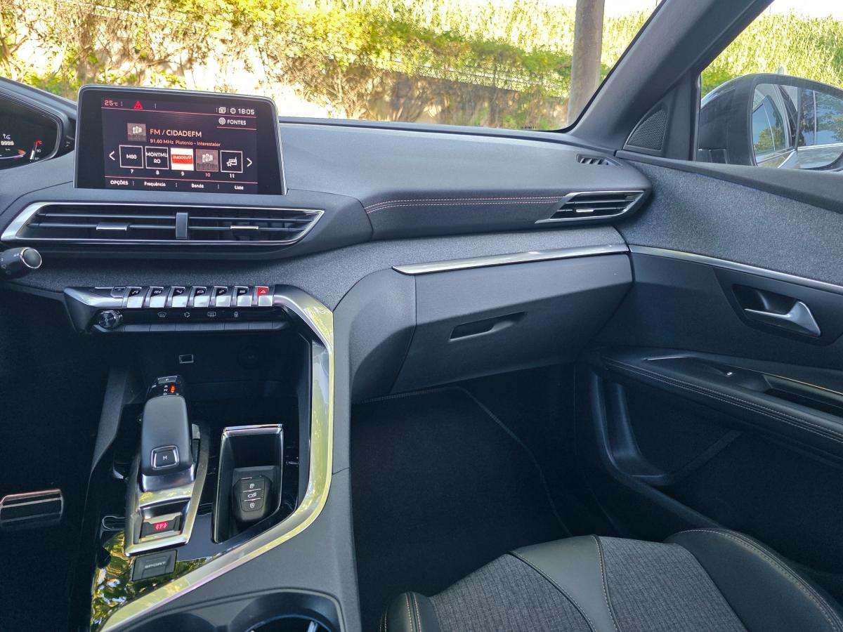peugeot-3008-2018-diesel-1499cc