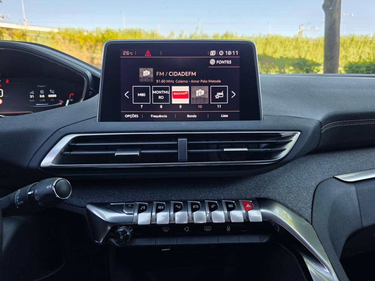 peugeot-3008-2018-diesel-1499cc