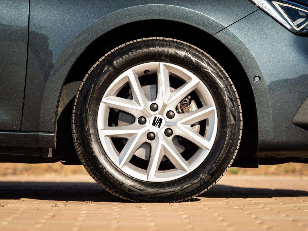 seat-leon-2021-diesel-1968cc