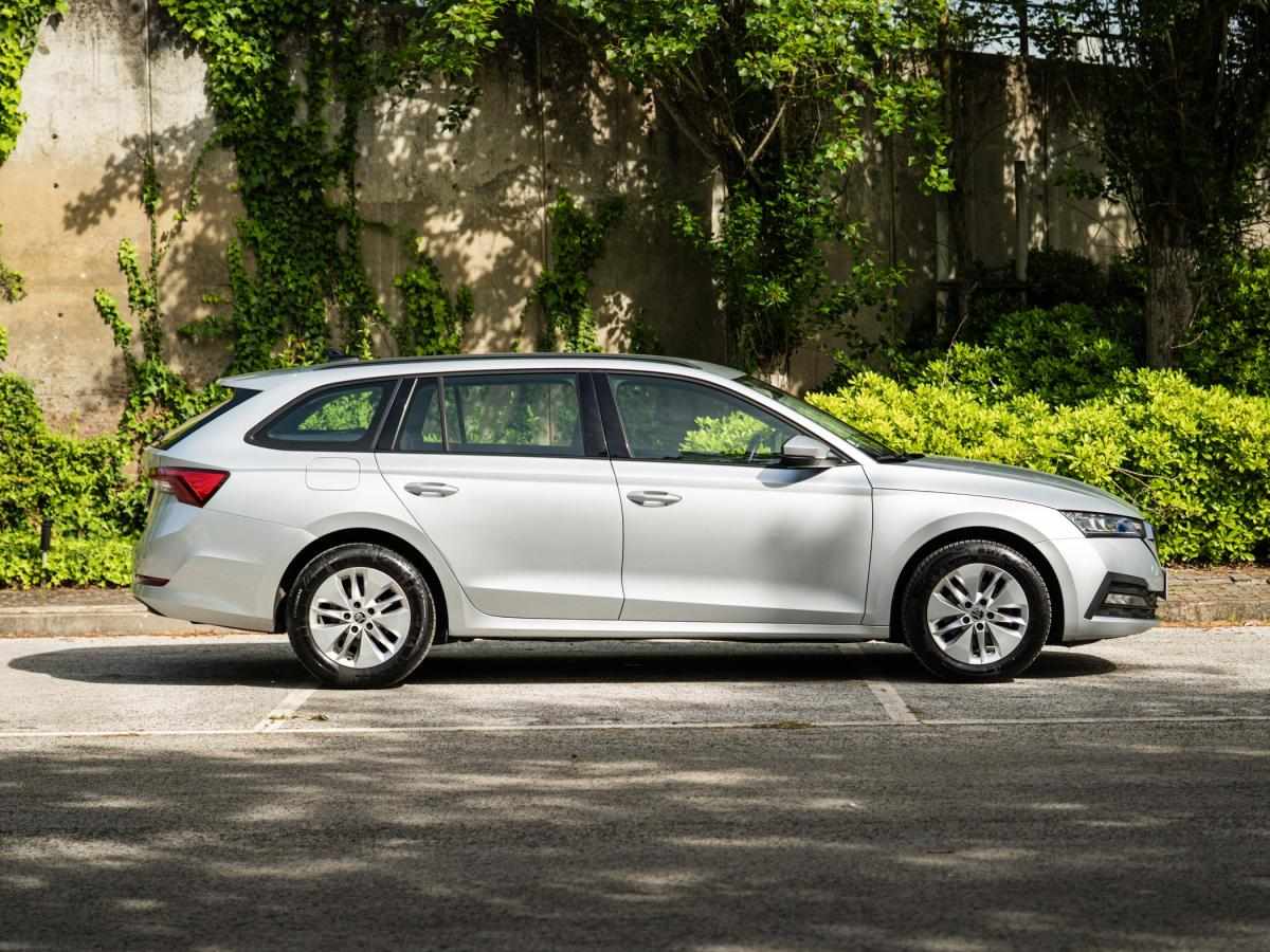 skoda-octavia-2022-diesel-1968cc