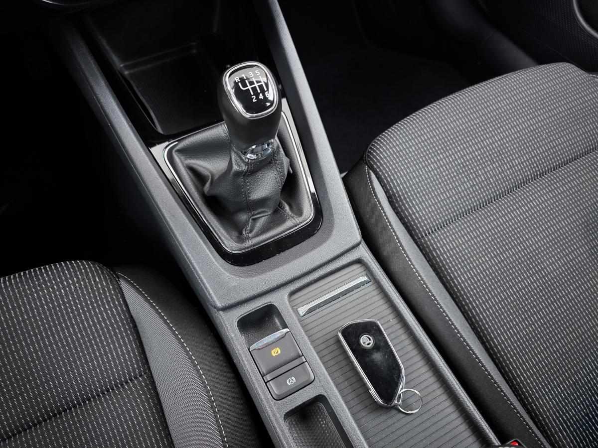skoda-octavia-2022-diesel-1968cc