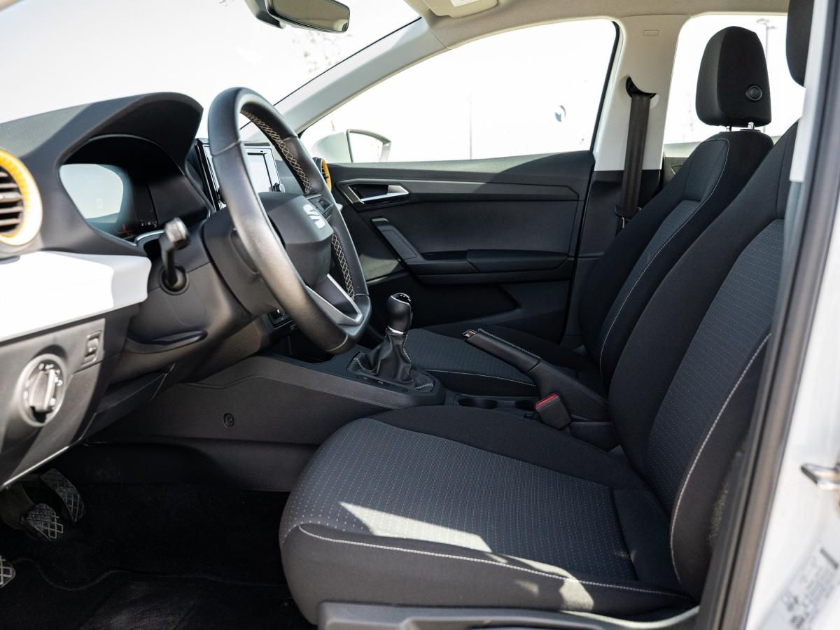 seat-ibiza-2023-gasolina-999cc