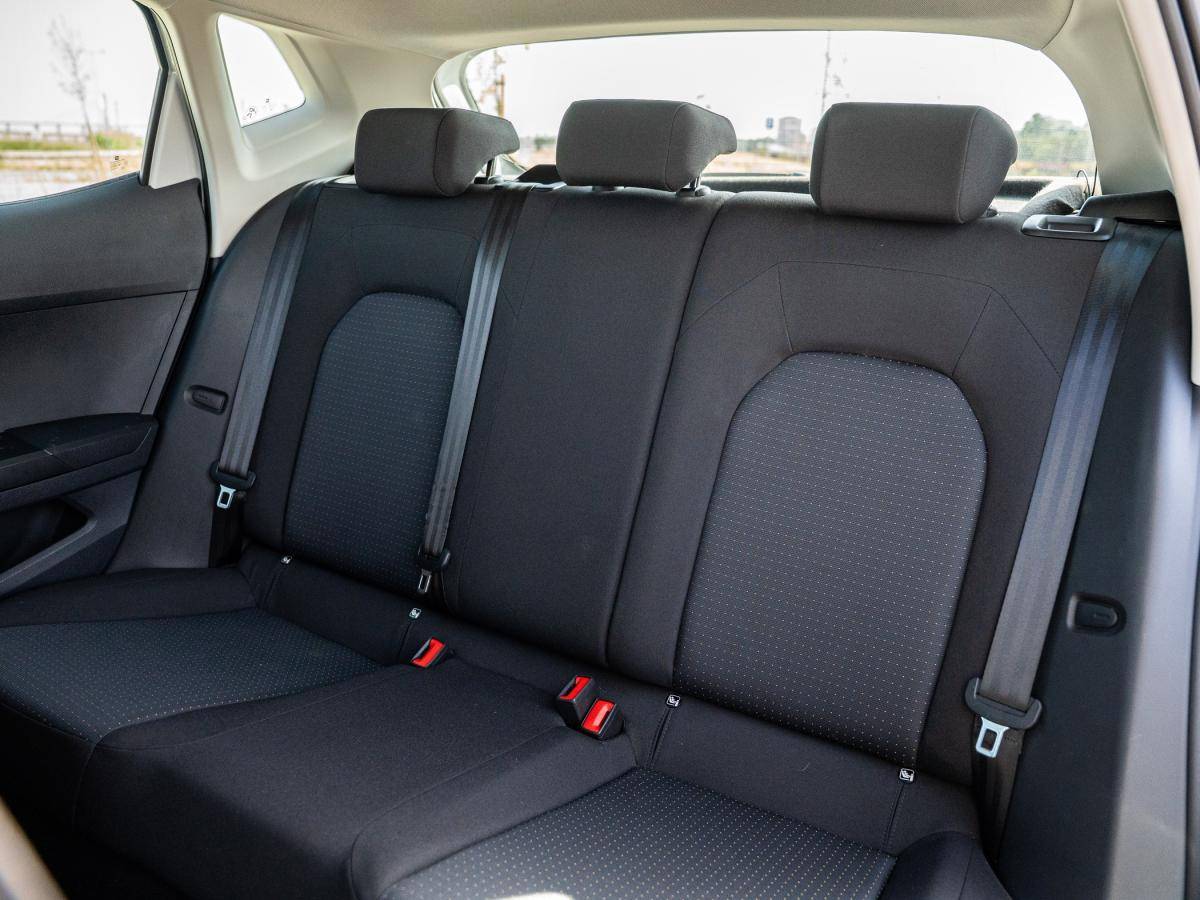 seat-ibiza-2023-gasolina-999cc